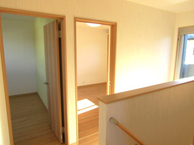 【内装】 | 【太陽光パネル搭載】中央市東花輪 | 内装は落ち着いています