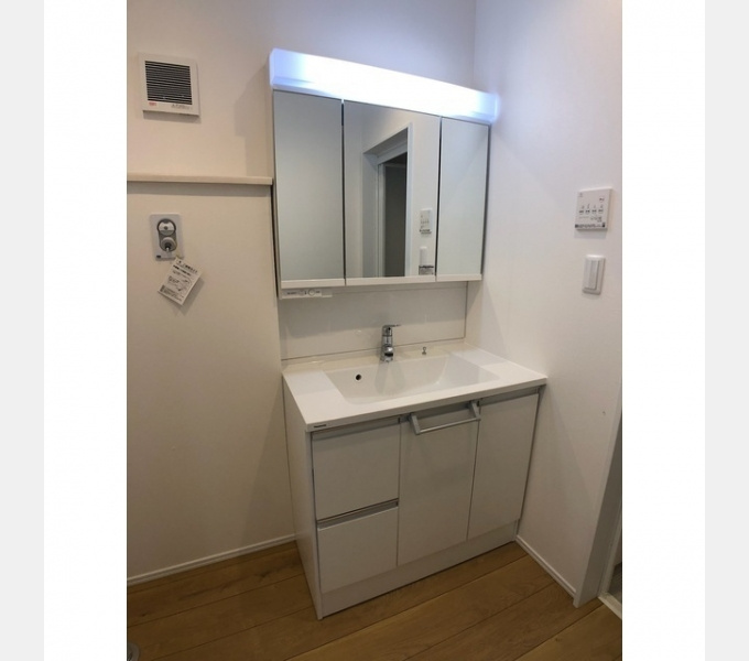 Kolet南与野の洗面所