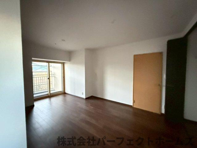リバティパーク枚方B棟の洋室|コンパクトで使いやすい洋室です