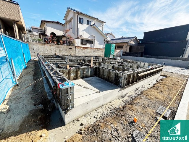 神戸市垂水区北舞子　新築一戸建ての外観|現在の進捗状況です！順調に作業進行中、完成が待ち遠しいです！詳細の間取り等、お気軽にお問い合わせください！