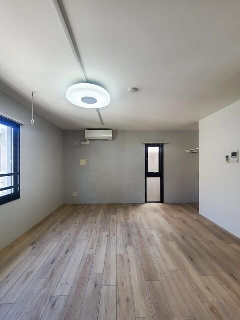 プラチナフォルム上野の居間・リビング