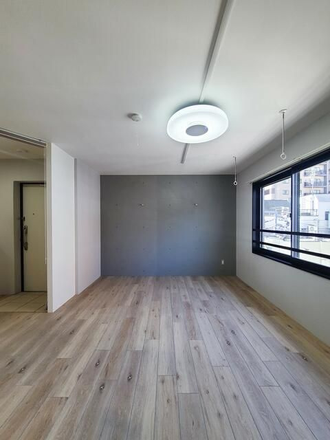 プラチナフォルム上野の居間・リビング