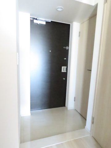 スカイグランデ津田沼の玄関