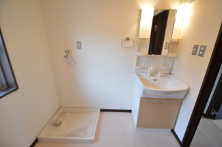 【洗面所】 | リベラルコート