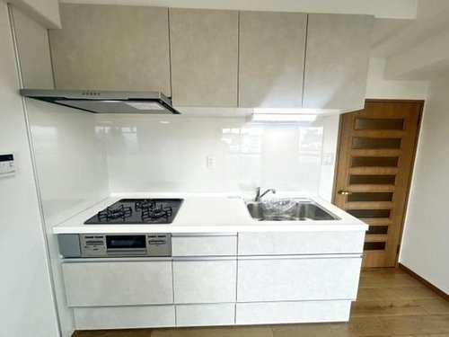 ディオフェルティ淀桂川のキッチン