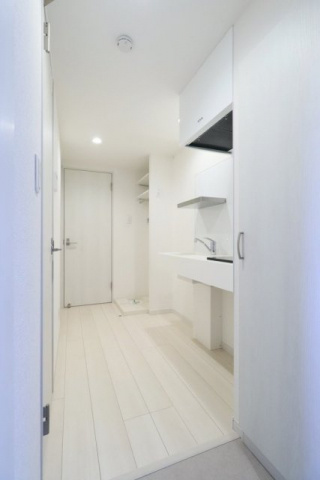 クレシア青戸の玄関