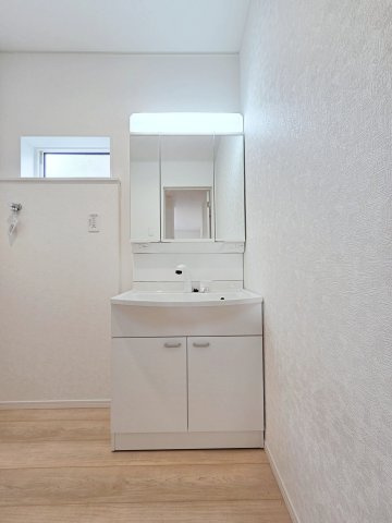 【洗面所】 | 東海市荒尾町第18　２号棟