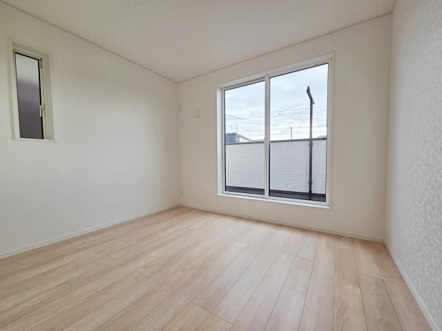 【洋室】 | 東海市荒尾町第18　２号棟