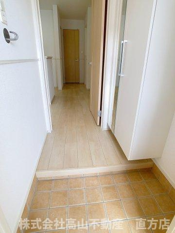 メゾン・ド・ソレイユＢの玄関