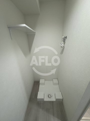 プレサンス大正フレンジ　三軒家東小学校区の洗面所|プレサンス大正フレンジ　洗濯機置場