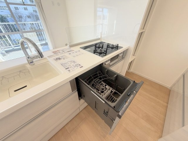 パークフィールドみさと5街区1号館のキッチン|家事の時短につながる食洗機付き