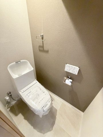 パークフィールドみさと5街区1号館のトイレ|新品交換済みで気持ちよくご利用いただけます