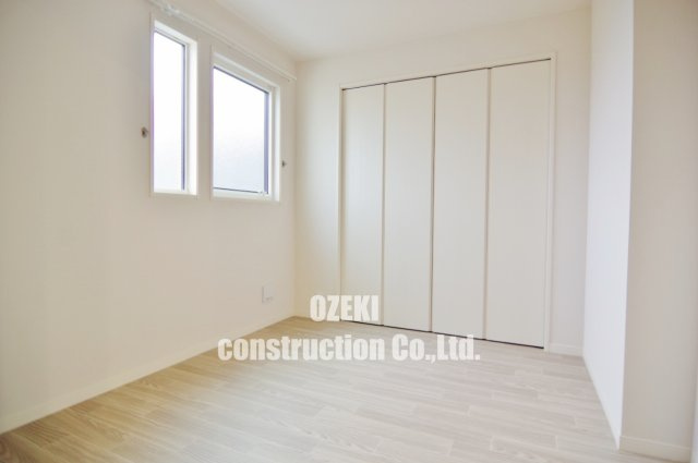 Elegante　Serenoの洋室