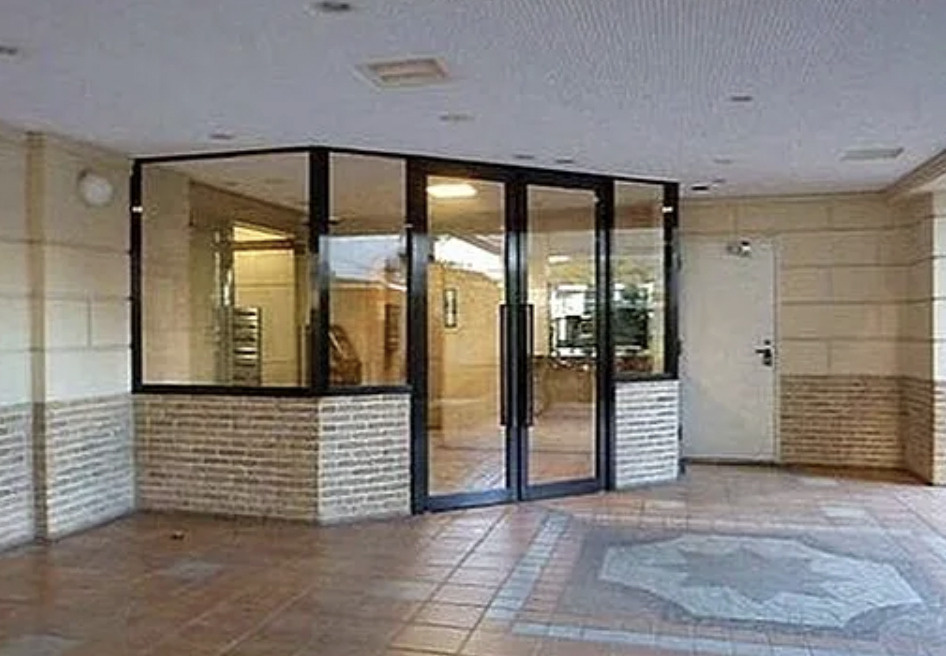 レジェンド江古田のエントランス