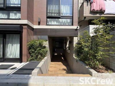 【エントランス】 | GREW Koenji Residence