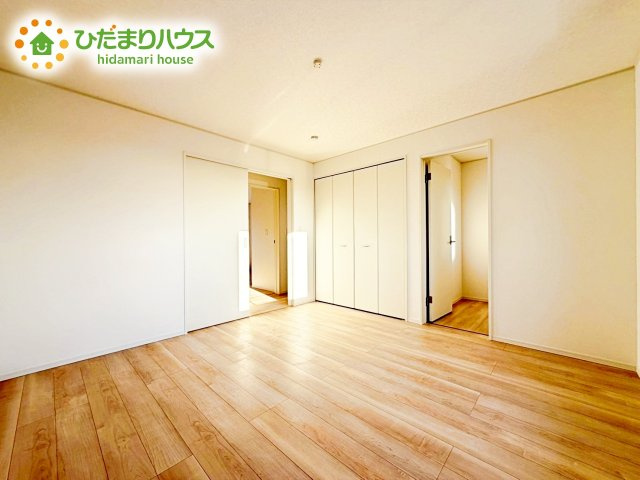 【寝室】 | 笠間市旭町第8　新築戸建　1号棟 | ゆとりのある主寝室！ご家族全員で寝れちゃいます(^^♪