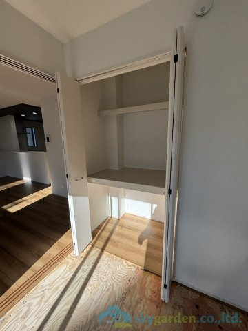 秦野市曽屋3期　新築戸建　全18棟2号棟の収納