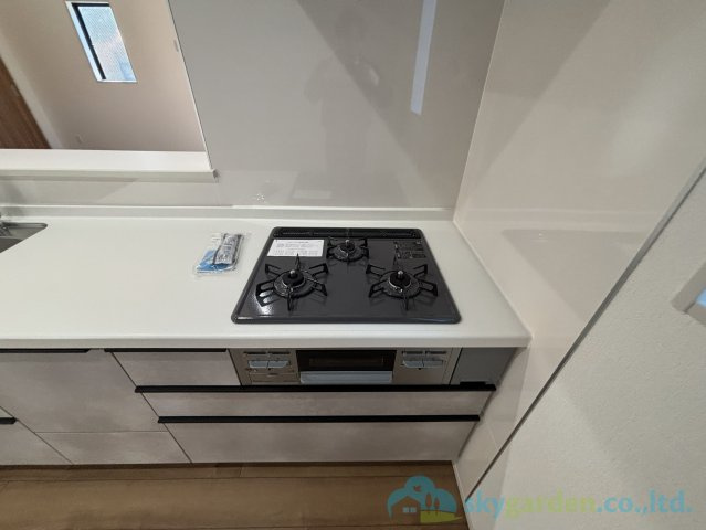 秦野市曽屋3期　新築戸建　全18棟2号棟のキッチン