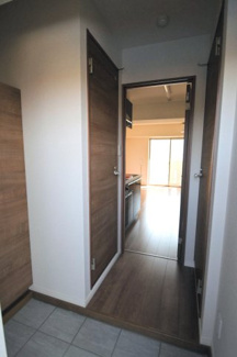 【玄関】 | ラミューズ宇都宮ウエスト