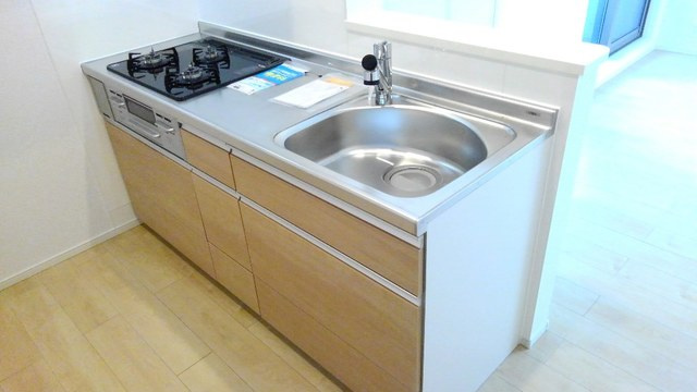 クリスタルメゾンしらかばのキッチン