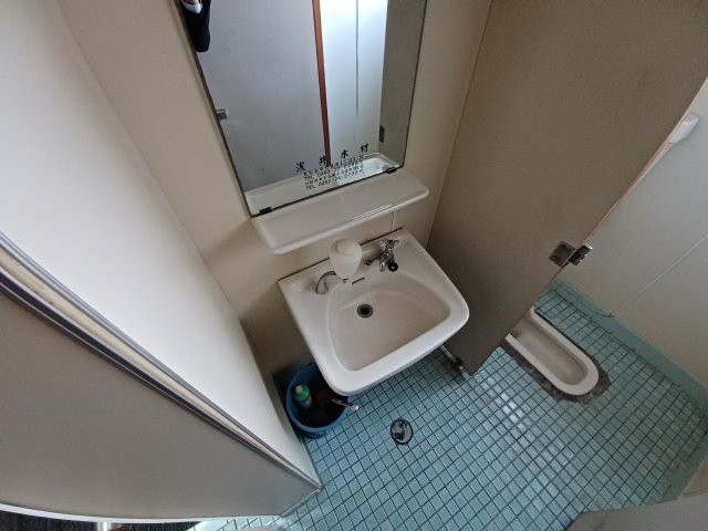 柏崎397-4事務所 1Fのトイレ