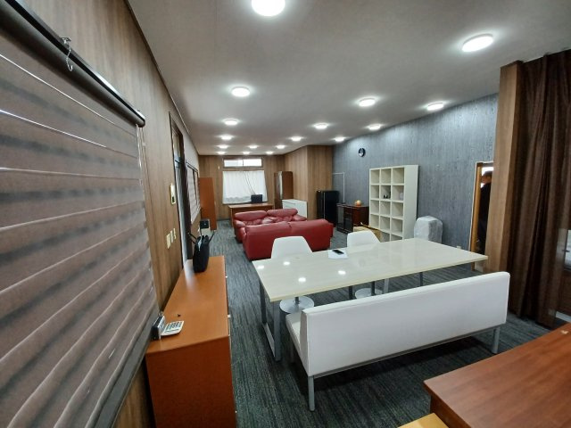 柏崎397-4事務所 1Fの内装