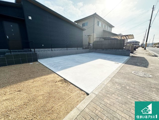 加東市南山　新築一戸建ての駐車場|駐車スペース！散水栓があるので、こまめに愛車を洗えます！