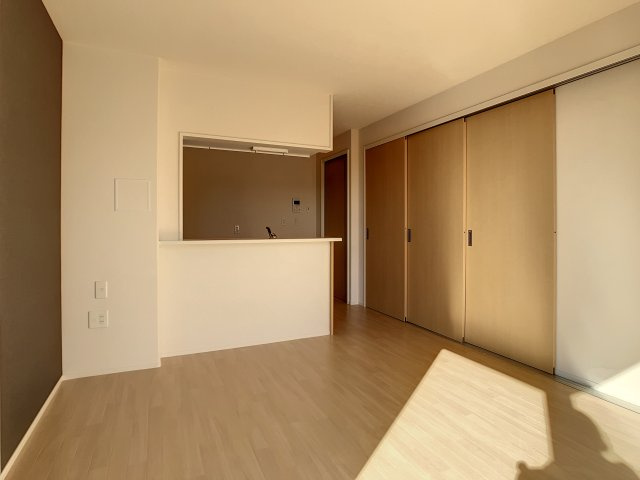 パルティール　Ａ棟の居間・リビング