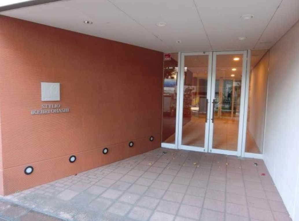 スタイリオ池尻大橋　駅近　リノベーション　楽器相談のエントランス
