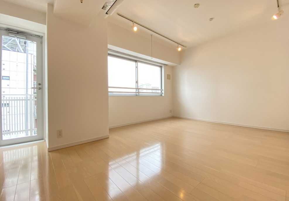 スタイリオ池尻大橋　駅近　リノベーション　楽器相談の内装