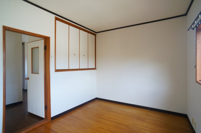 奈良市川上町戸建の居間・リビング