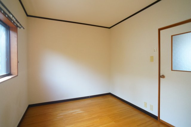 奈良市川上町戸建の居間・リビング