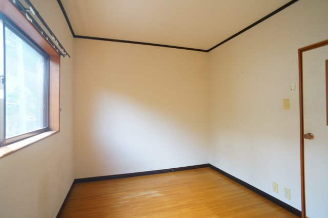 奈良市川上町戸建の居間・リビング