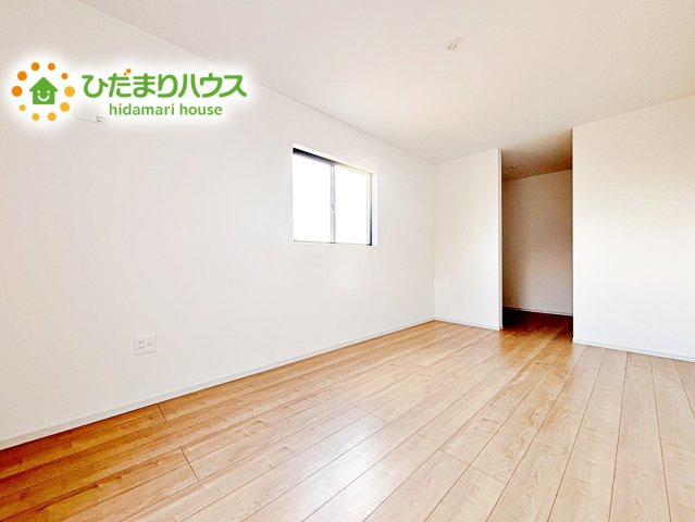 【寝室】 | 水戸市平須町1期　新築戸建 | ベッドを置いても余裕の広さがあります。パソコンや趣味のスペースなどインテリアを考えるのも楽しみですね！