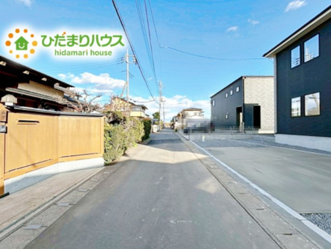 【前面道路含む現地写真】 | 水戸市平須町1期　新築戸建 | 落ち着いた住環境が魅力的です☆