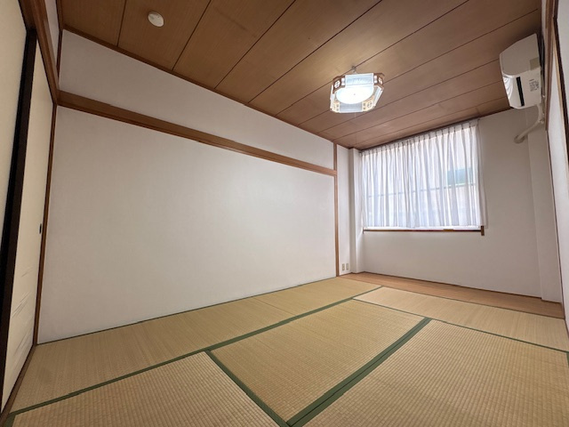 境川テラスハウスの和室