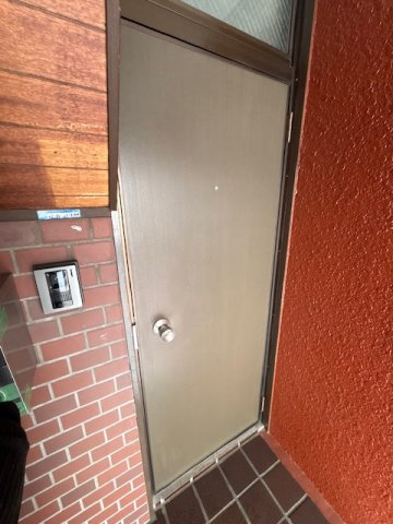 境川テラスハウスのエントランス