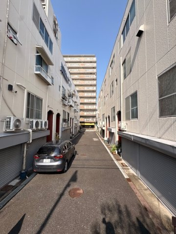 境川テラスハウスの駐車場