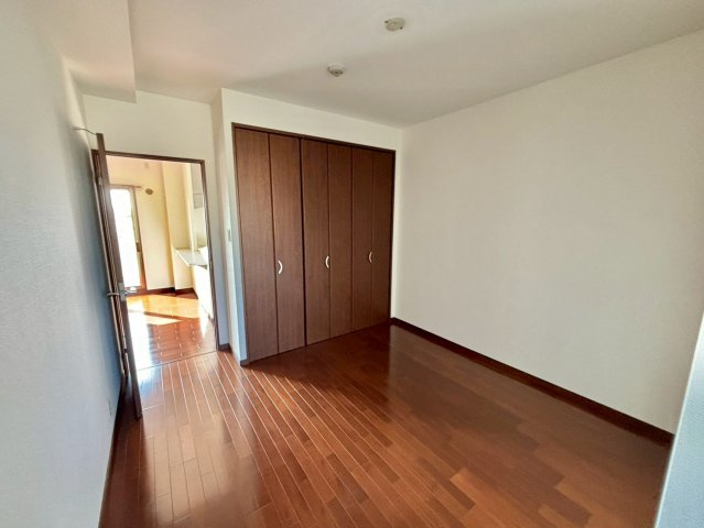 ハッピーコート飾磨の洋室