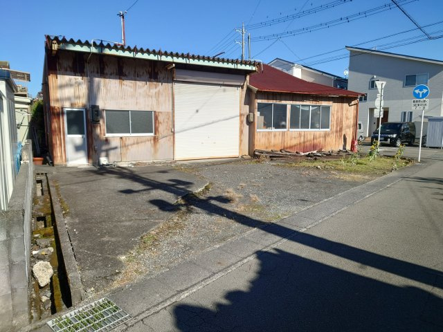 売土地　藤枝市志太1丁目の外観|広い土地で陽当たりが良いです♪
