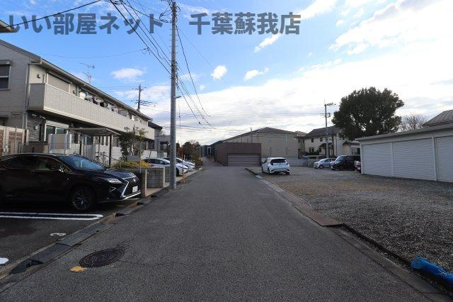 シャリテレーヴ　Ｂの周辺