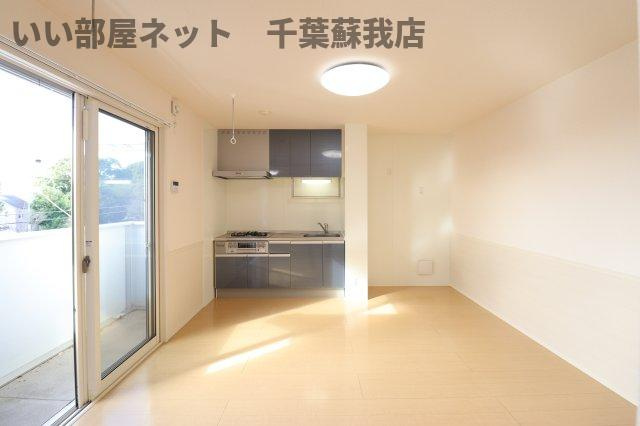 シャリテレーヴ　Ｂの居間・リビング|使いやすいリビングです