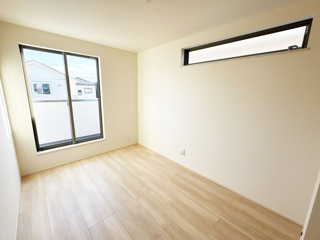 【洋室】 | 入間郡三芳町北永井　新築一戸建住宅　全1棟　(ふじみ野店) | 2面採光につき、陽当たり・通風良好！