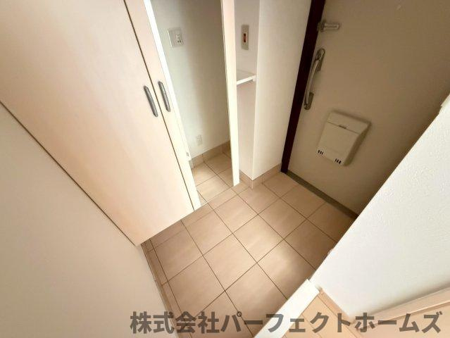 枚方ハイツ2号棟の玄関|玄関です