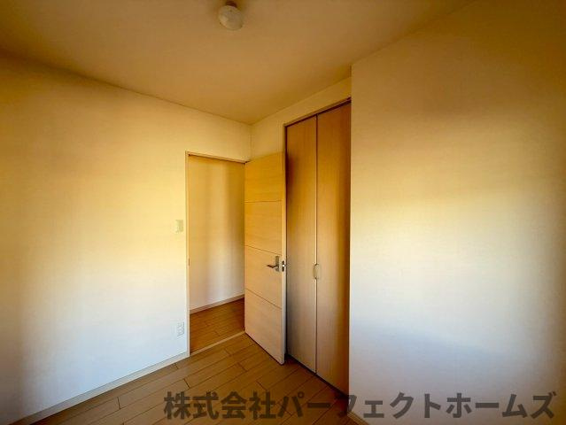 枚方ハイツ2号棟の洋室|きれいな洋室です