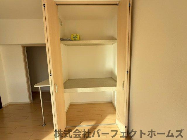 枚方ハイツ2号棟の収納|収納のためのスペースです