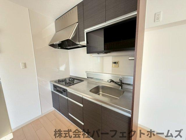 枚方ハイツ2号棟のキッチン|お料理しやすいキッチンです