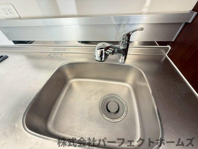 枚方ハイツ2号棟のキッチン|お料理しやすいキッチンです