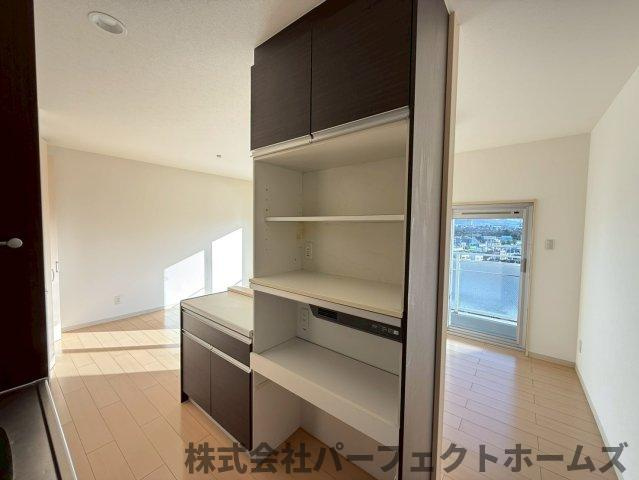 枚方ハイツ2号棟の収納|専用の収納スペースです