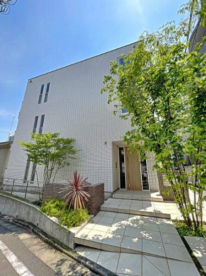 Ｌａｃｉｎｅ大塚